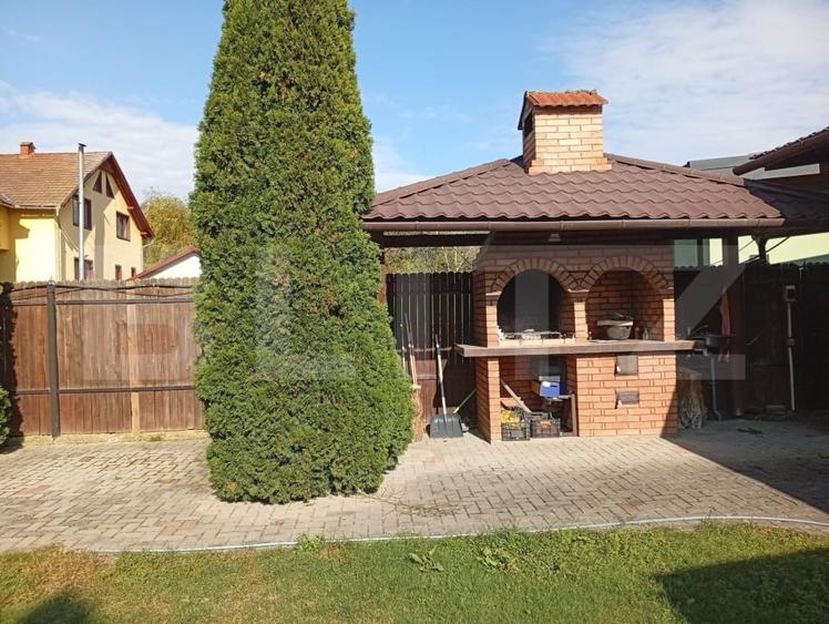 Casă individuală cu 6 camere cu Canalizare în Tălmaciu