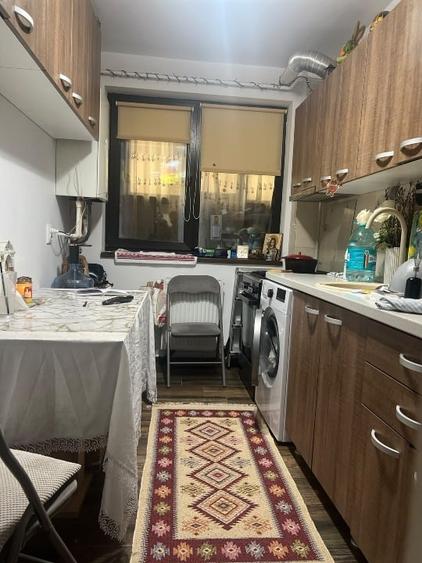 Garsonieră decomandată, mobilată în Valea Lupului
