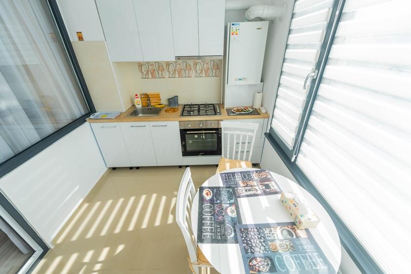 Apartament cu 2 camere decomandat, mobilat în Universitate