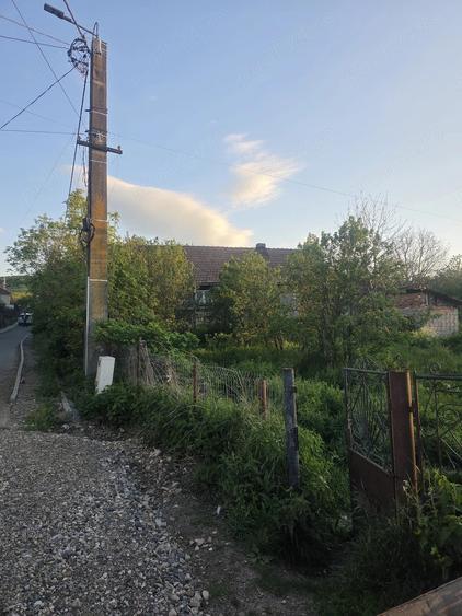 Teren de 3246 mp, în Aghireșu