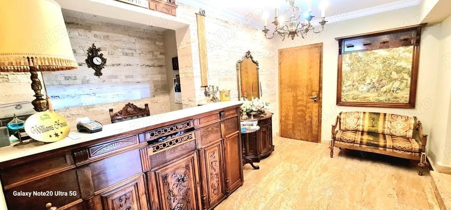 Spațiu comercial, de 1,100 mp, în Central