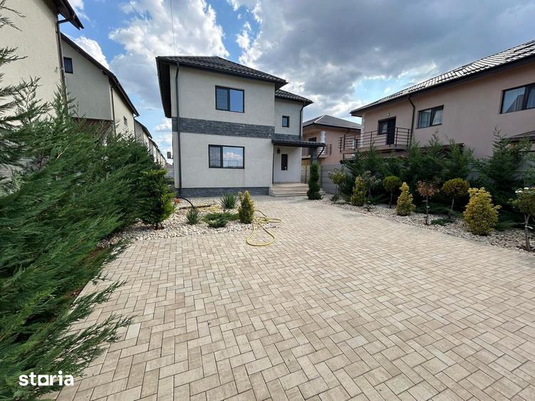 Casă cu 4 camere cu Teren 566 Mp în Central