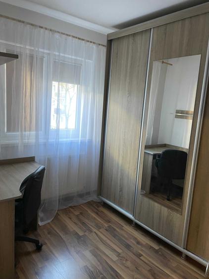 Apartament cu 2 camere semidecomandat în Exterior Vest