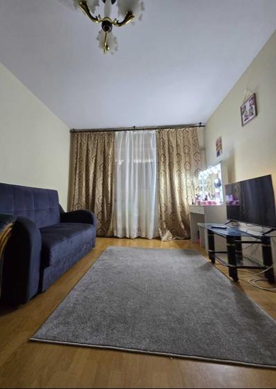 Apartament cu 2 camere decomandat în Exterior Vest