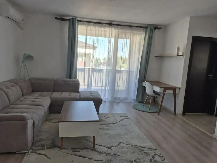 Apartament cu 2 camere semidecomandat, mobilat în Giroc