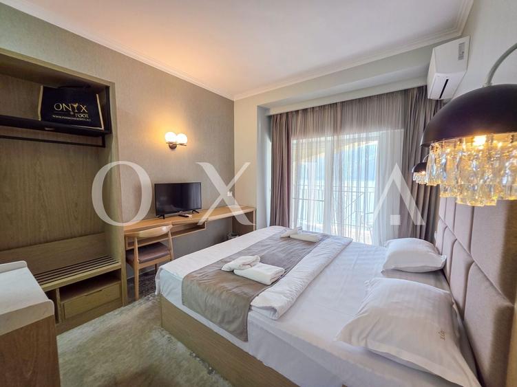 Hotel/Pensiune, de 910 mp, în Eșelnița