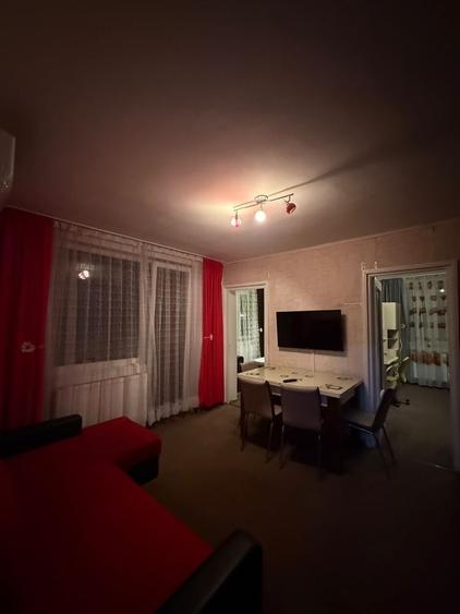 Apartament cu 4 camere în Central
