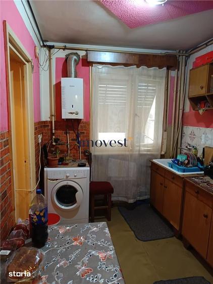 Apartament cu 2 camere decomandat în Careiului