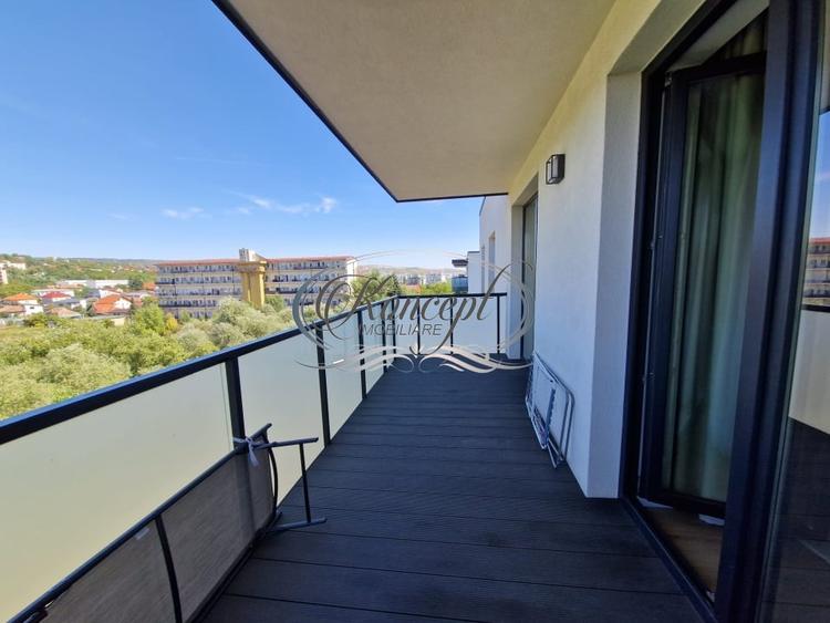 Apartament cu 2 camere semidecomandat, mobilat în Iris