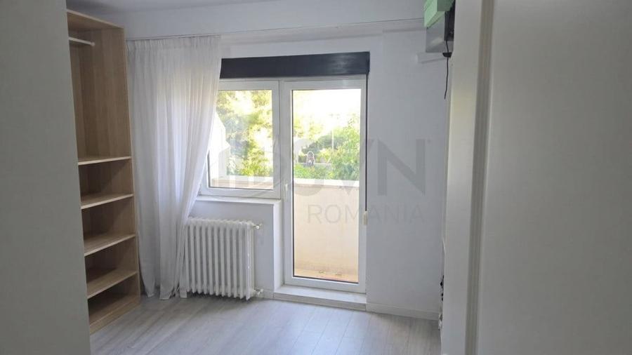 Apartament cu 3 camere decomandat în Unirii