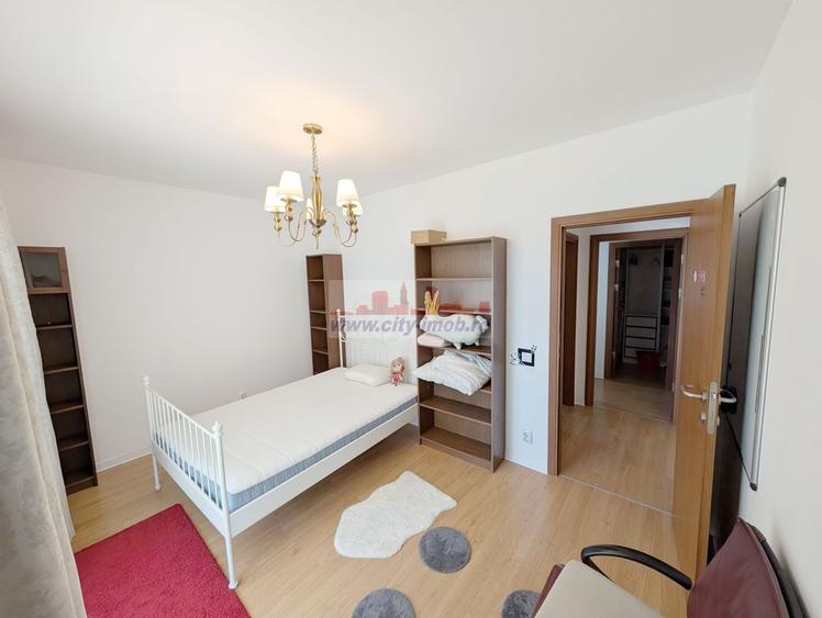 Apartament cu 3 camere decomandat în Băneasa