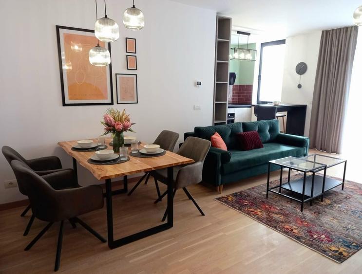 Apartament cu 2 camere decomandat, mobilat în Take Ionescu