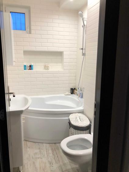Apartament cu 3 camere decomandat în Ultracentral