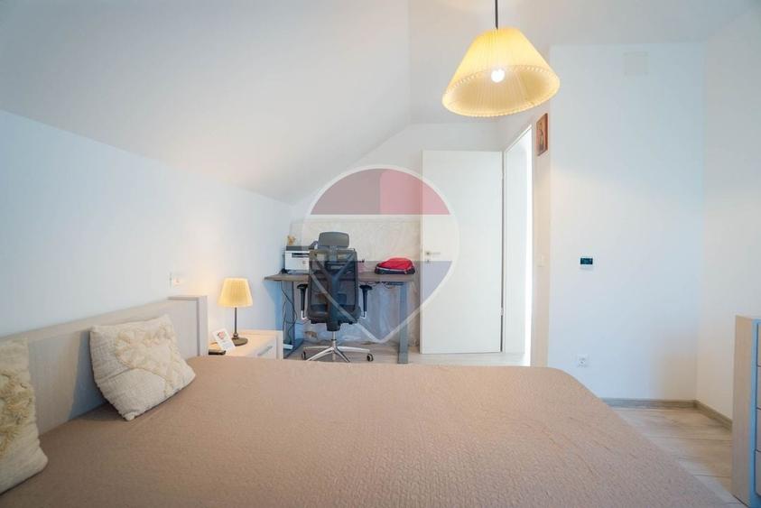 Casă individuală cu 4 camere cu Teren 476 Mp în Prejmer