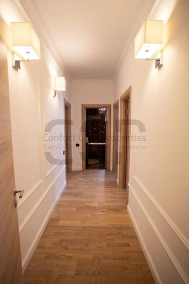 Apartament cu 4 camere decomandat în Herăstrău
