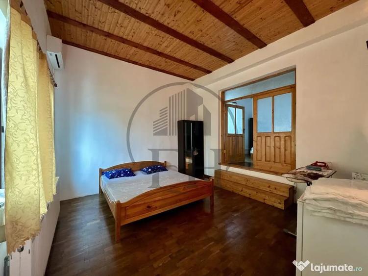 Casă cu 8 camere cu Teren 627 Mp în Nord