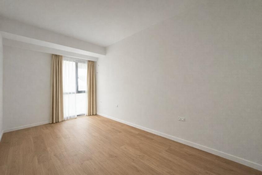 Apartament cu 3 camere semidecomandat în Inel II