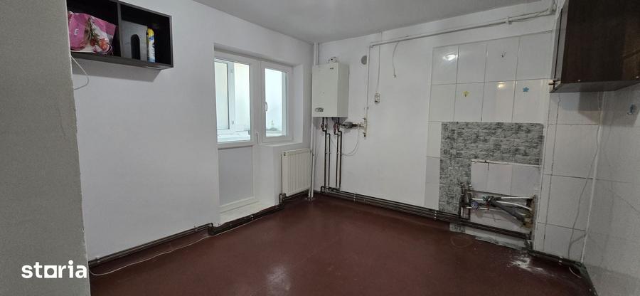 Spațiu comercial, de 71 mp, în Micro 5