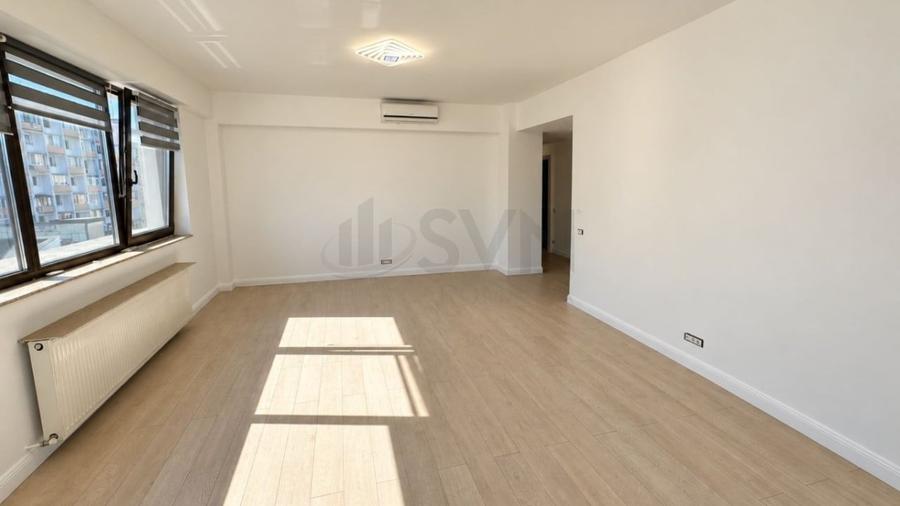 Apartament cu 4 camere decomandat în Dorobanți