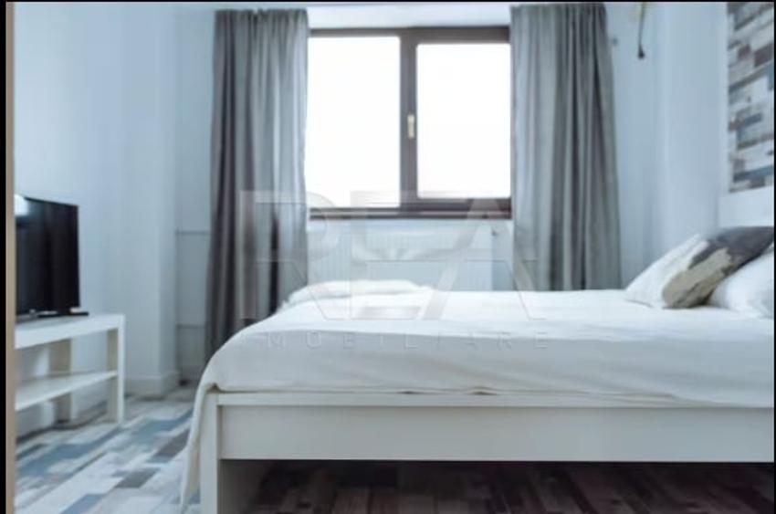 Apartament cu 4 camere cu vedere spre fântânile de la Piața Unirii - 27