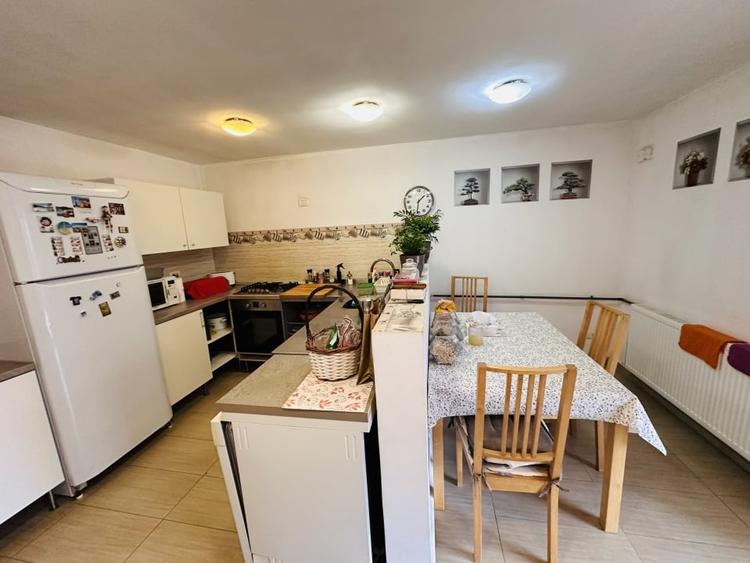 Duplex cu 5 camere cu Canalizare în Chiajna