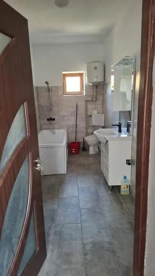 Casă cu 3 camere cu Teren 508 Mp în Central