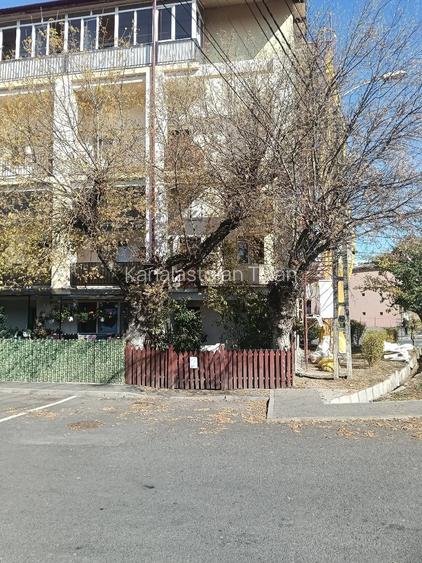 apartament de vanzare