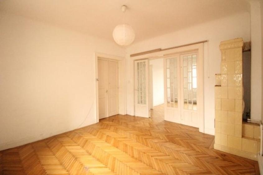Apartament cu 2 camere decomandat în Cotroceni