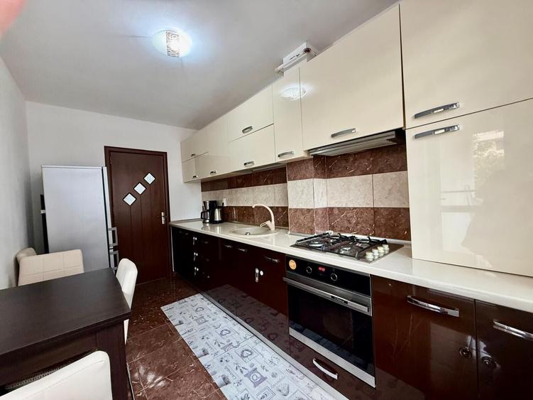 Apartament cu 2 camere decomandat, mobilat în Berceni