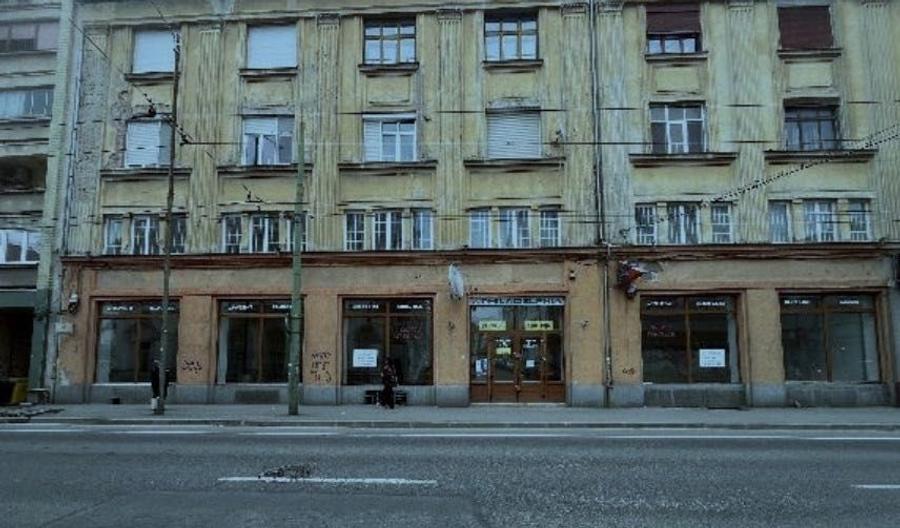 Spațiu comercial, în Central