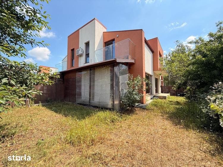 Casă cu 4 camere cu Teren 250 Mp în Tamași