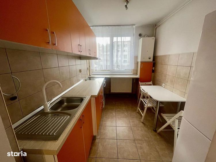 Apartament cu 3 camere decomandat în Grigorescu