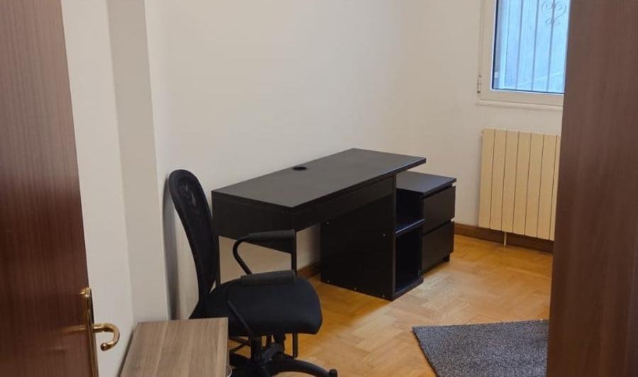 Apartament cu 3 camere în Primăverii