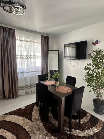 Apartament cu 3 camere decomandat, mobilat în Nord