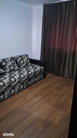 Apartament cu 2 camere în Micro 6
