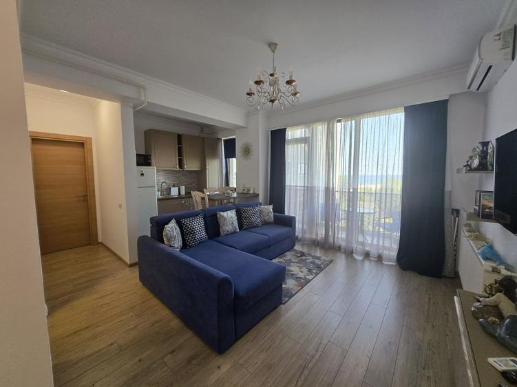 Apartament cu 2 camere semidecomandat în Central