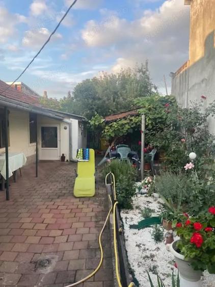 Casă cu 6 camere cu Teren 223 Mp în Lugoj