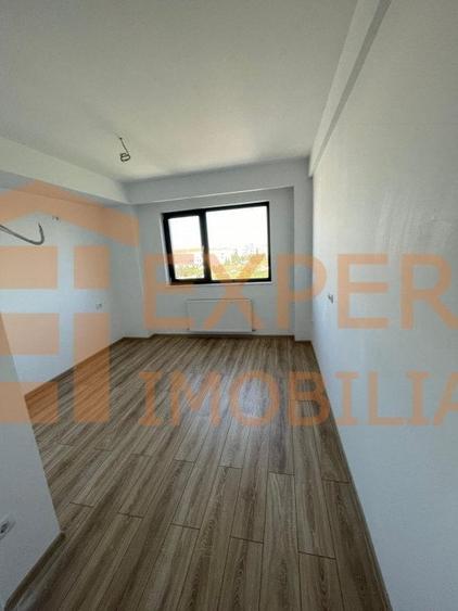 Apartament 2 Camere de vânzare in zona Tomis Nord - Campus - 10