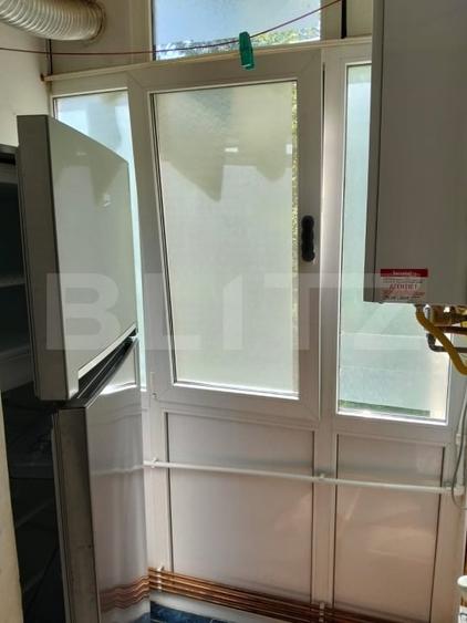 Apartament cu 2 camere semidecomandat, mobilat în Podu Roș