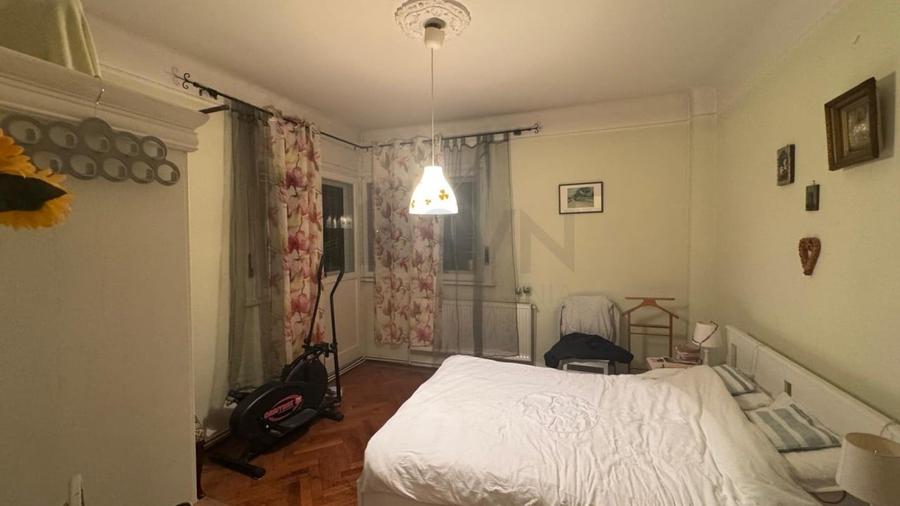REA1025834 Apartament 4 camere I Mosilor-Armeneasca I Vanzare - 7