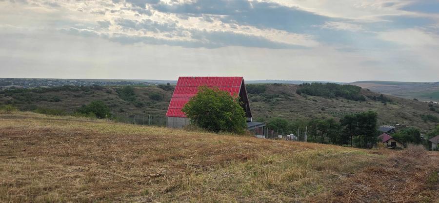 Casă cu 3 camere în Central
