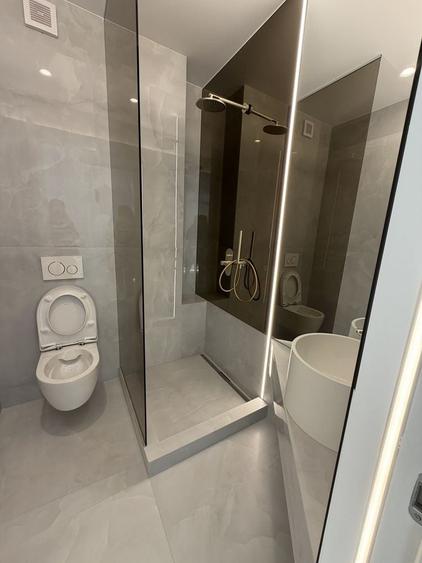 Apartament cu 3 camere decomandat în Vest