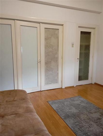 Apartament cu 3 camere circular în Moșilor