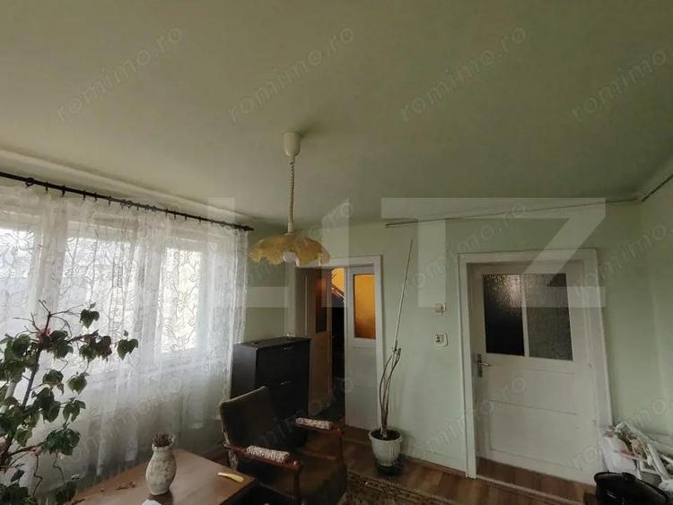 Casă cu 5 camere cu Teren 350 Mp în Târnăveni