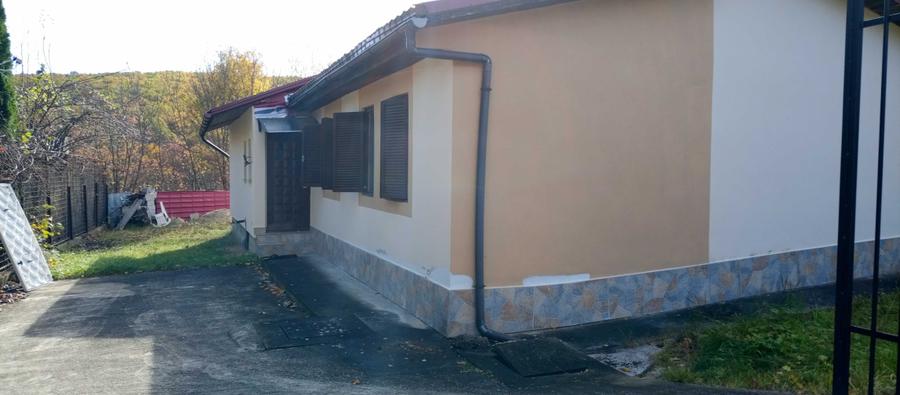Casă cu 4 camere în Geoagiu-Băi