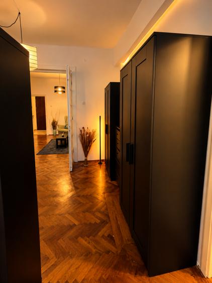 Apartament cu 2 camere semidecomandat, mobilat în Unirii