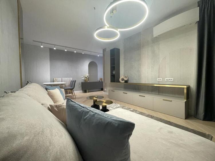 Apartament cu 4 camere în Aviației