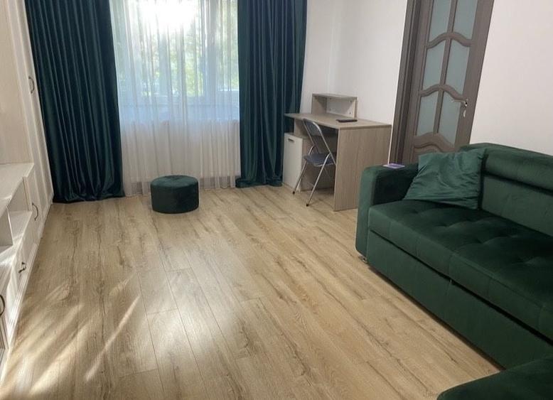 Apartament cu 2 camere semidecomandat în George Enescu
