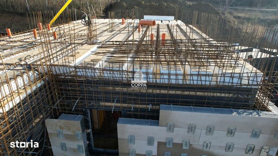 Casă cu 4 camere cu Teren 450 Mp în Mireșu Mare