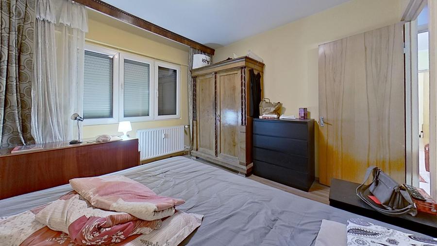 Apartament cu 3 camere în P-ța Dorobanți